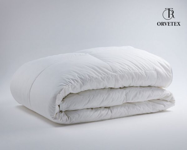 Tencel goose down quilt for high-end hotels
